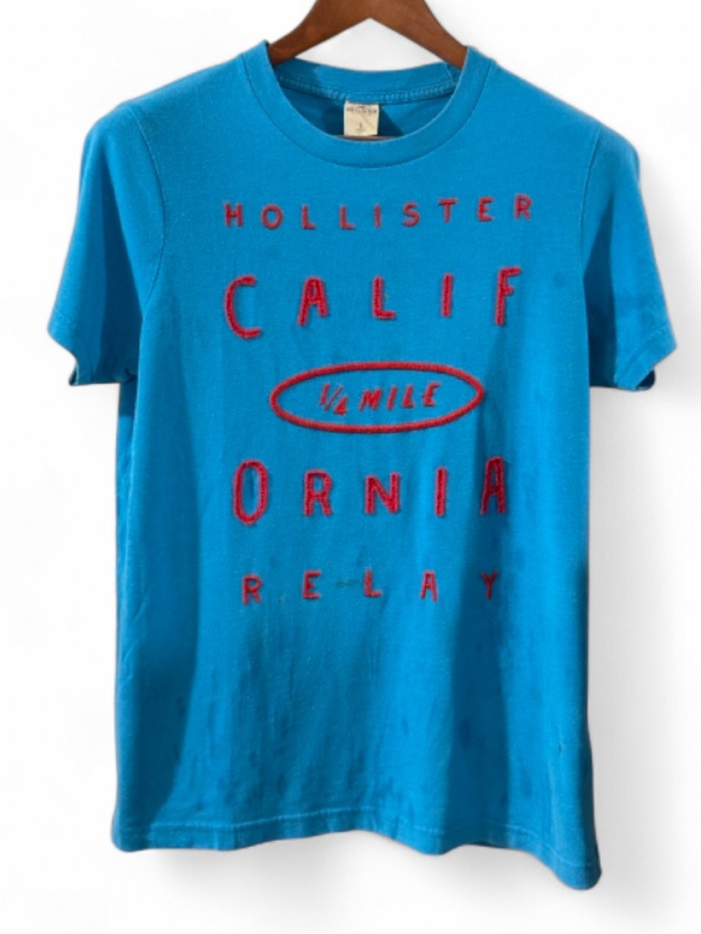 VTG Y2K Hollister California T-Shirt with Embroidered Accents Size Men’s Large